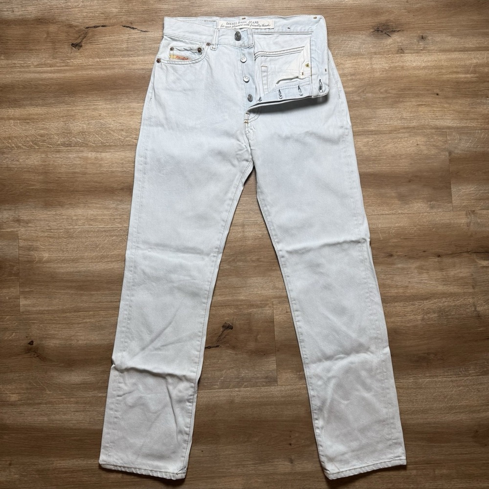 Vintage Diesel Jeans Men 27x30 Blue Straight Leg Made Italy Light Wash (Tag 28)